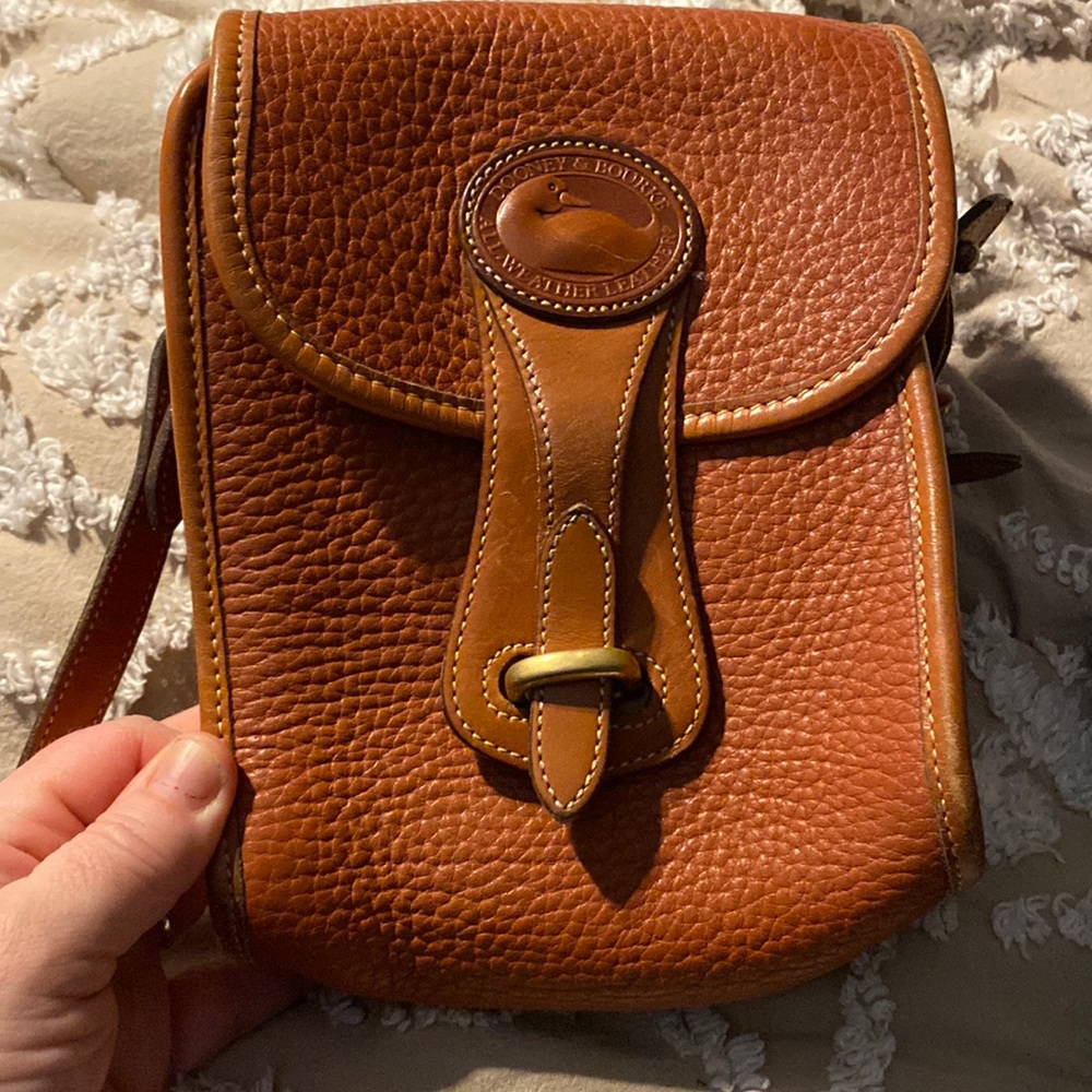 Vintage Dooney and Bourke bag-shoulder or cross body-one of the originals!